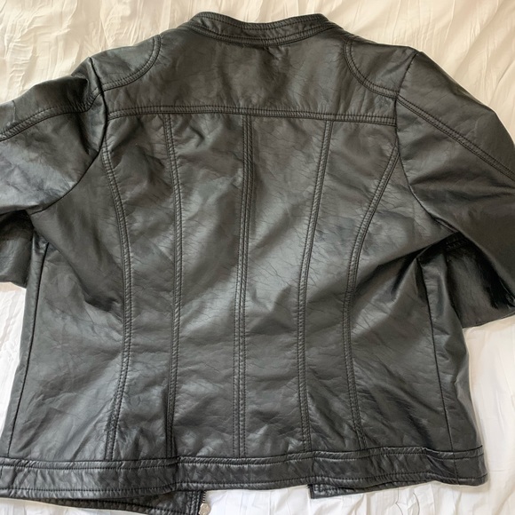 Black Vegan Leather Jacket - Picture 7 of 8